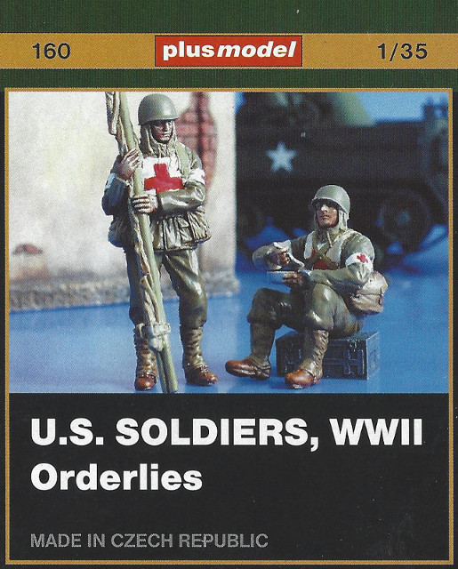 Plus Model 1/35 US Soldiers WWII Orderlies