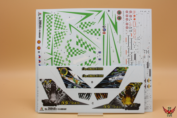 Italeri 1/48 F-16 Fighting Falcon Specials Colors