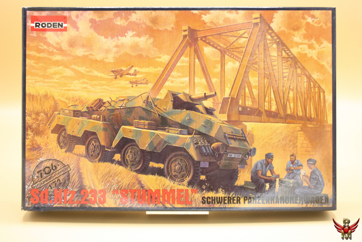 Roden 1/72 German Sd Kfz 233 Stummel Schwerer Panzerkanonenwagen