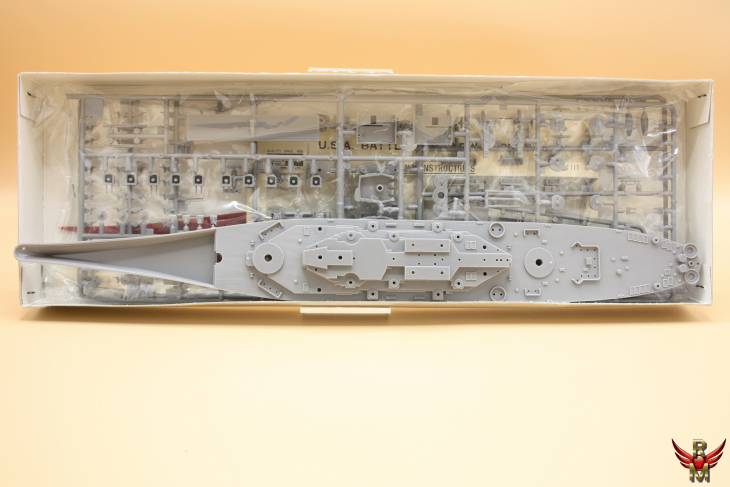 Fujimi 1/700 USA Battleship New Jersey water line series