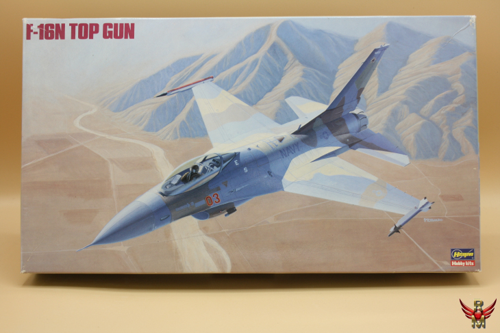 Hasegawa 1/48 F 16N TOP GUN
