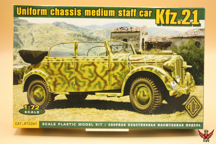 ACE 1/72 German Uniform chassis medium Staff Car Kfz 21