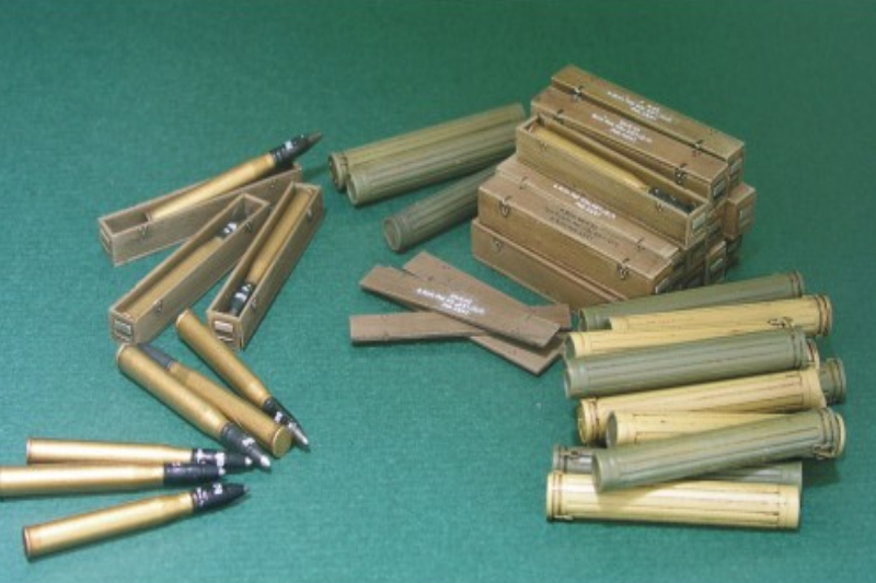 AFV Club 1/35 German 75mm PAK 40 Ammunition and Accessory Set