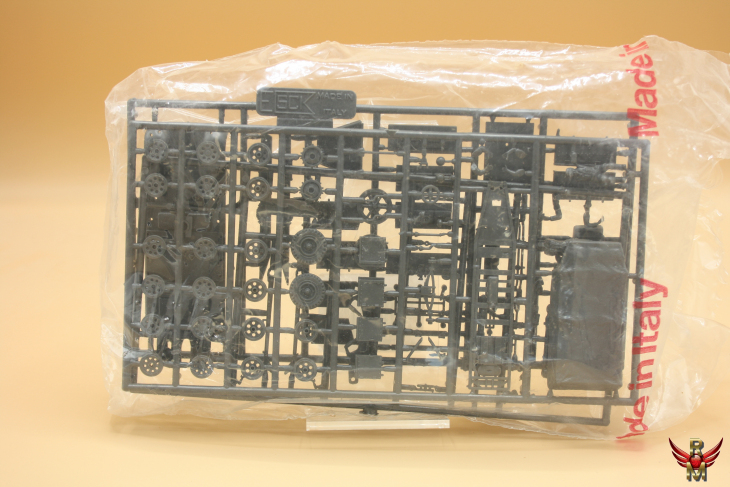 ESCI 1/72 German Tractor and PAK 40 New Series