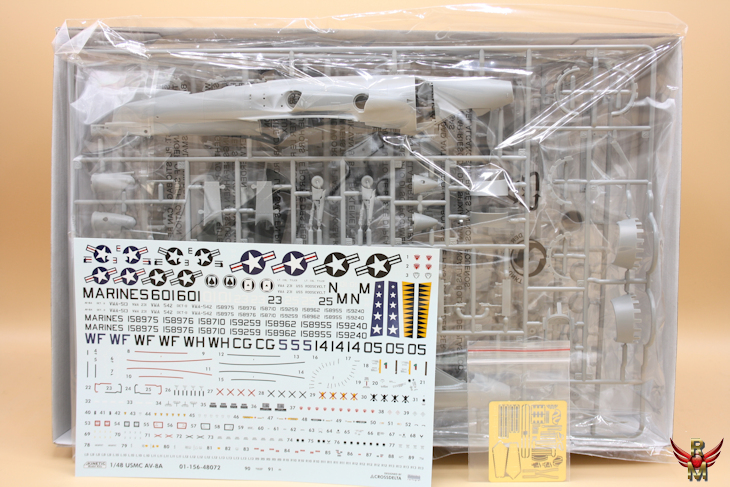 Kinetic 1/48 AV-8A Harrier USMC GOLD