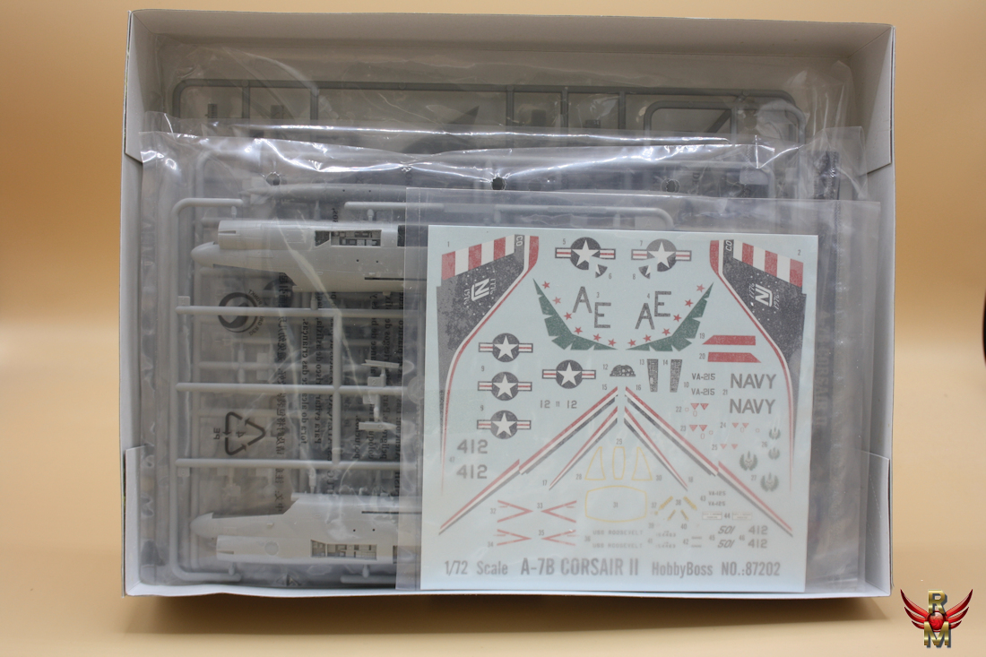 HobbyBoss 1/72 A-7B Corsair II