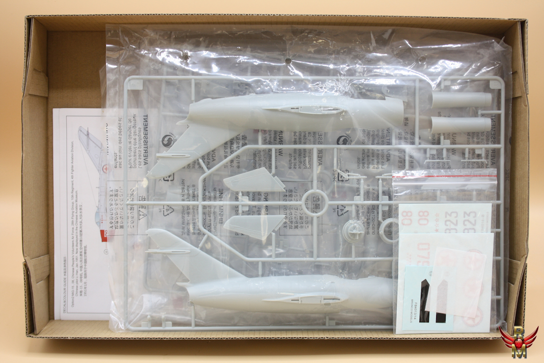 Bronco Models 1/48 Mig-15bis Fagot Korean War