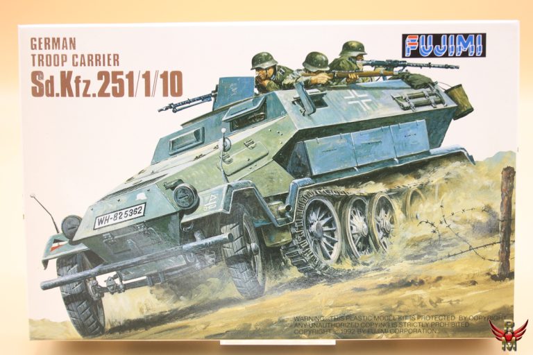 Fujimi 1/76 German Troop Carrier Sd Kfz 251/1//10