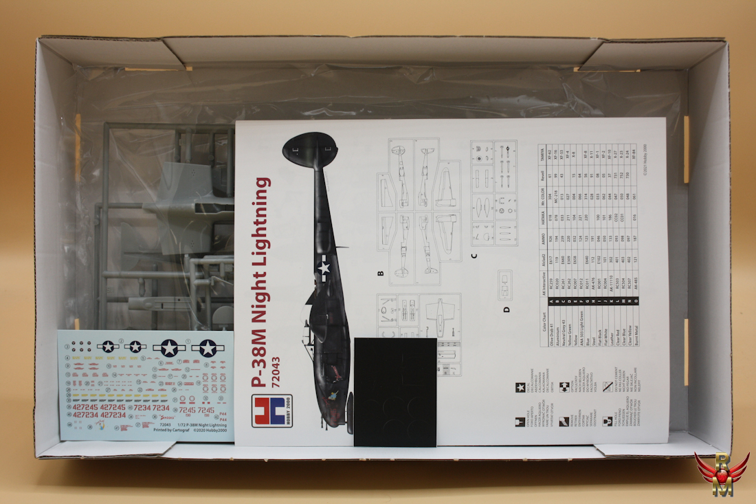 Hobby 2000 1/72 P-38M Night Lightning