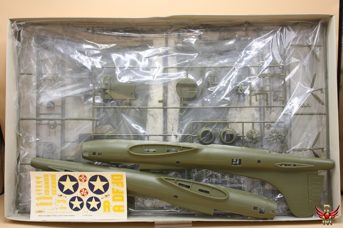Revell 1/48 B-17F Memphis Belle