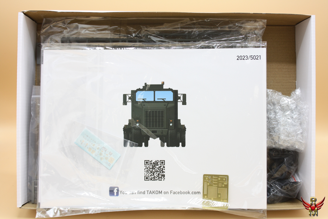 Takom 1/72 M1070 and M1000 70 Ton Tank Transporter