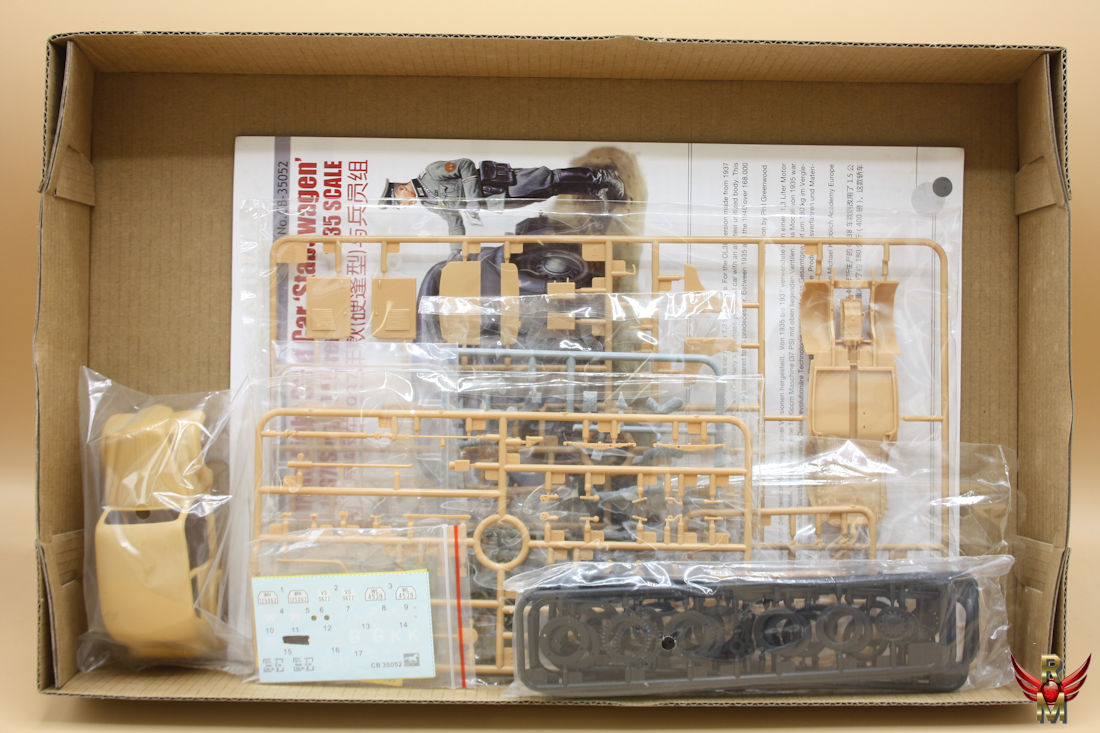 Bronco Models 1/35 German Light Staff Car Stabswagen -