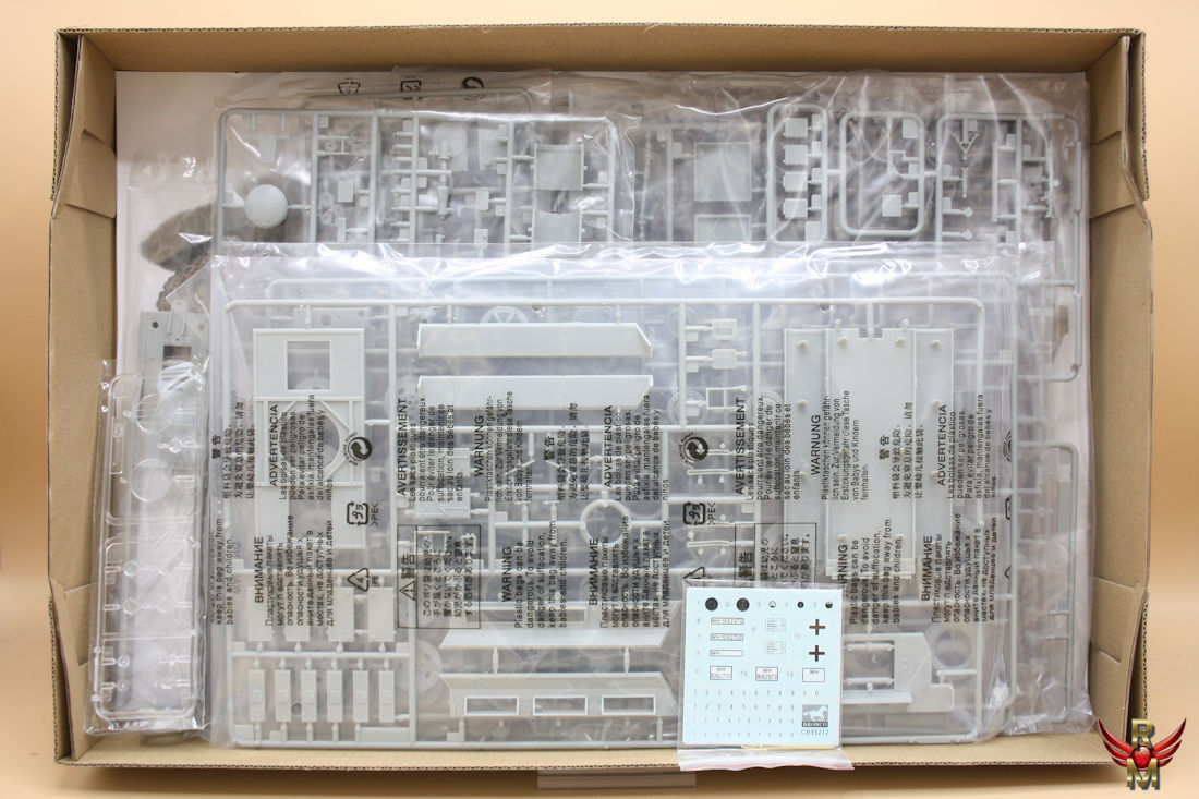 Bronco Models 1/35 sWS 60cm Infrared Searchlight Carrier UHU
