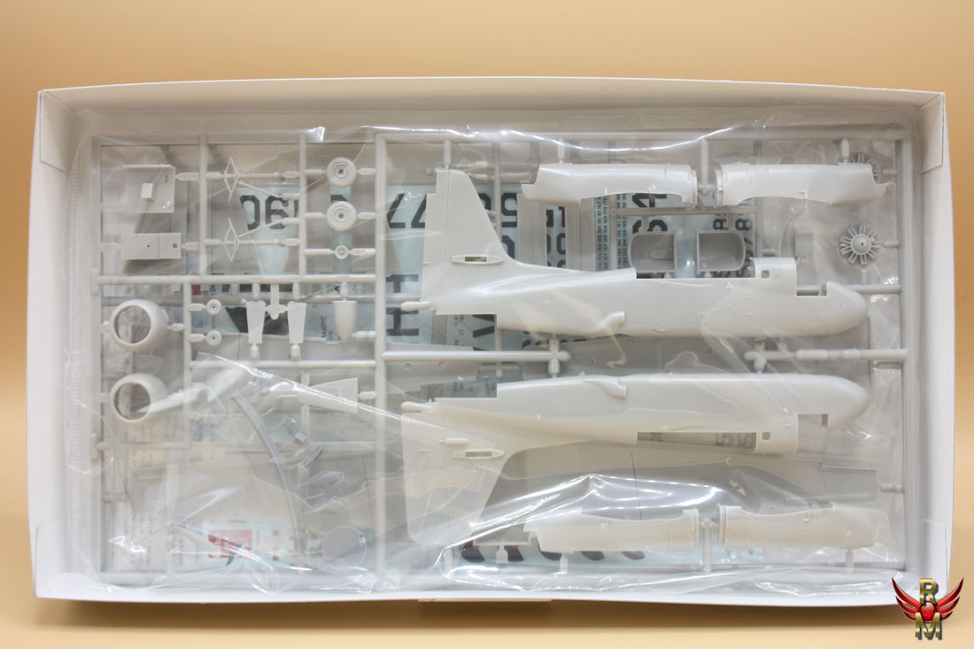 Hasegawa 1/72 Grumman S2F-U Tracker LIMITED EDITION