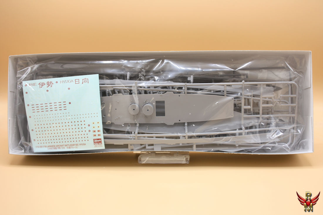 Hasegawa 1/700 Aircraft Battleship Ise IJN Aircraft Battleship water line series