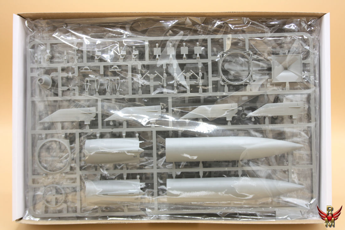 Takom 1/72 Hanomag SS100 Meillerwagen Rocket V-2