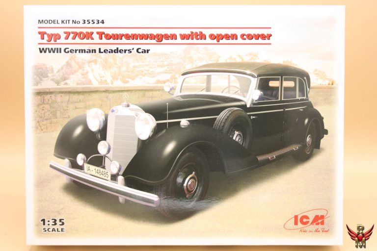 ICM 1/35 Typ 770K Tourenwagen with open cover
