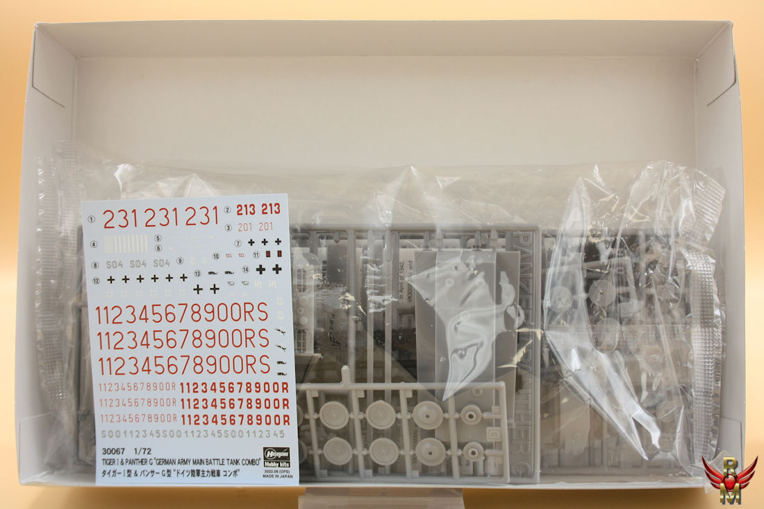 Hasegawa 1/72 Tiger I and Panther G Limited Edition