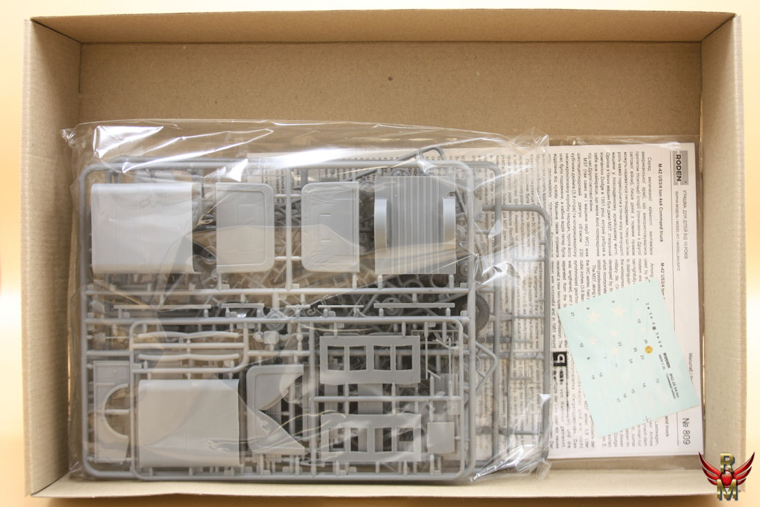 Roden 1/35 M42 US 3/4 ton 4x4 Command truck
