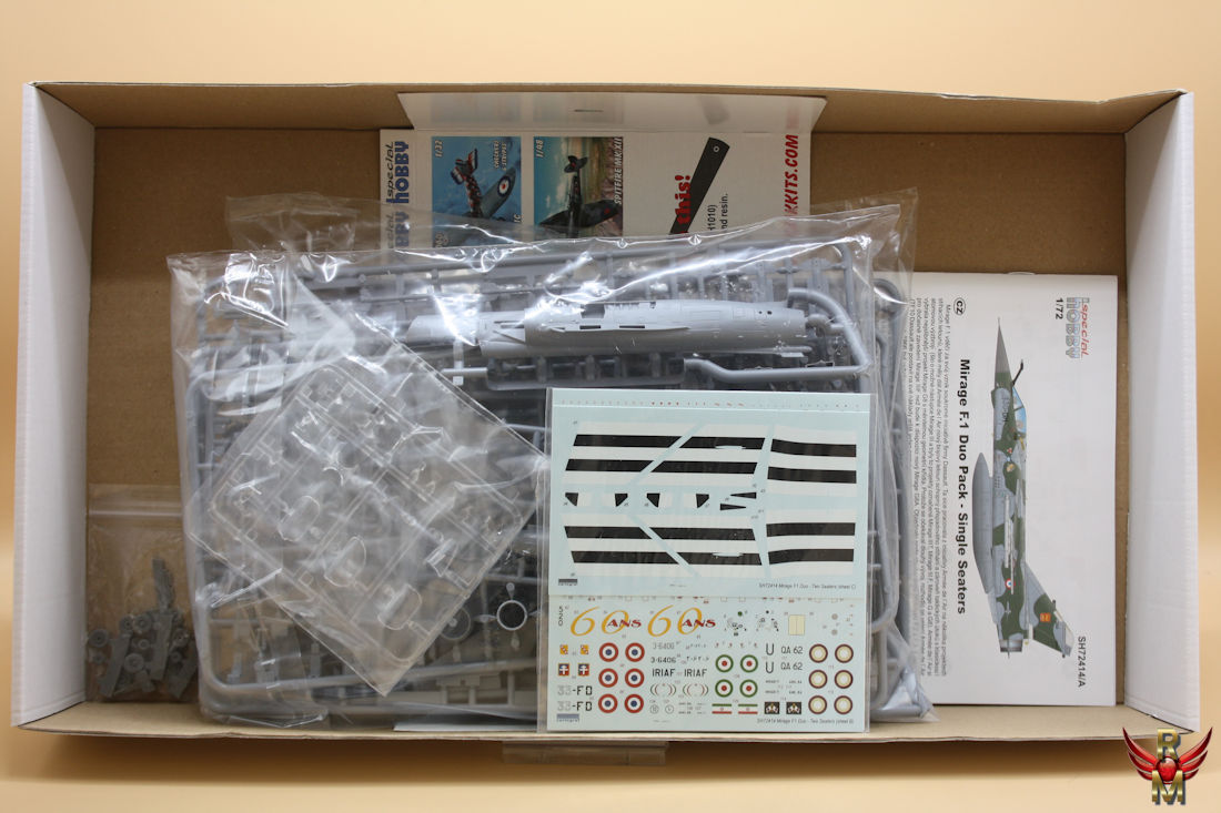 Special Hobby 1/72 Mirage F 1 Duo Pack met Boek