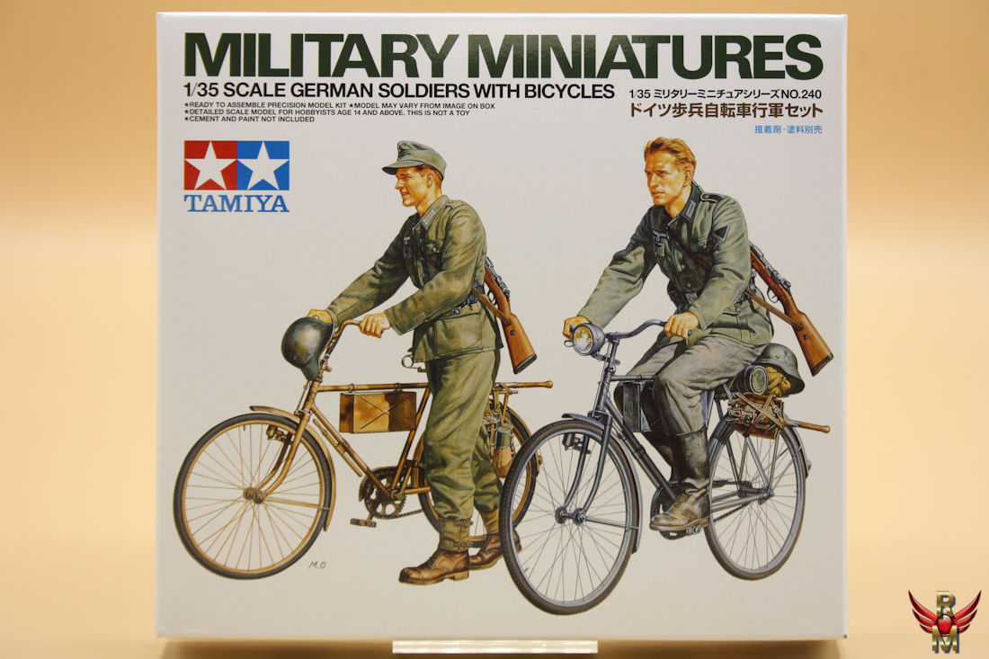 Tamiya 1/35 German Soldiers with Bicycles