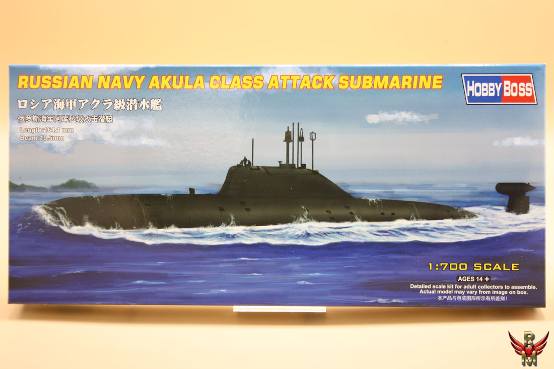 HobbyBoss 1/700 Russian Navy Akula Class Attack Submarine
