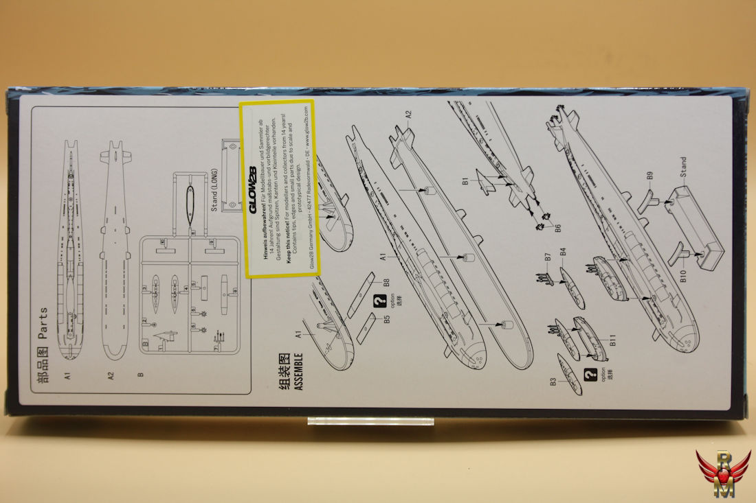 HobbyBoss 1/700 Russian Navy Oscar II class submarine
