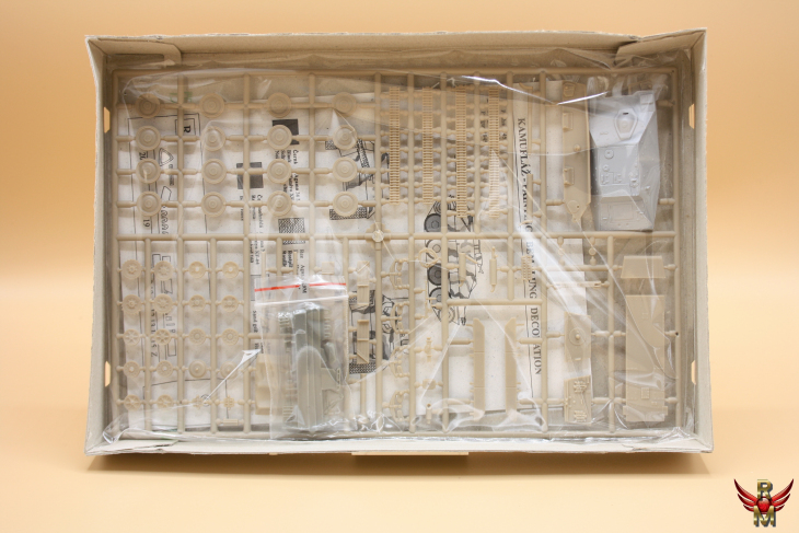 Attack Hobby Kits 1/72 German Jagdpanzer 38 t Starr SPECIAL EDITION