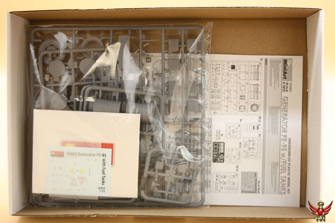 MiniArt 1/35 Generator PE-95 with Fuel Tanks