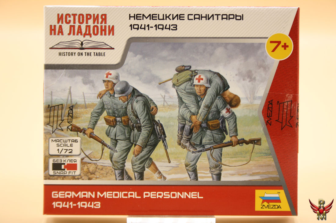 Zvezda 1/72 German Medical Personnel 1941-1943-