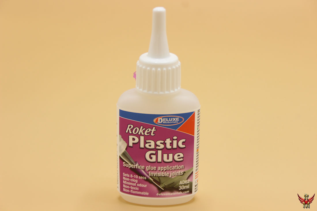Deluxe Materials AD62 Roket Plastic Glue 30ML