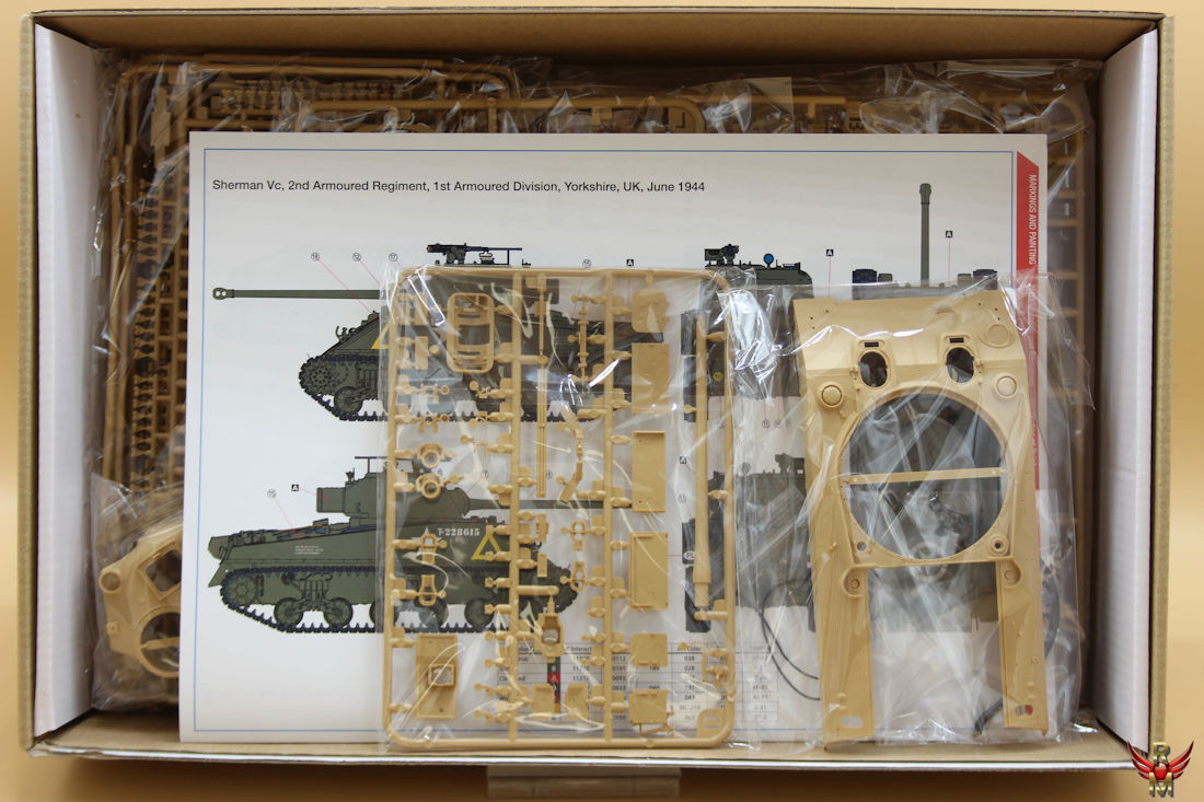 Hobby 2000 1/35 Sherman Vc Firefly Polish 1st Armoured Division