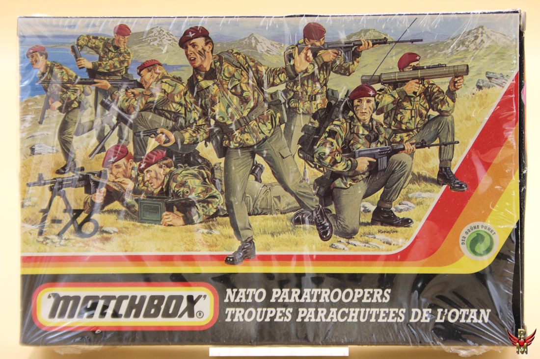 Matchbox 1/76 NATO Paratroopers