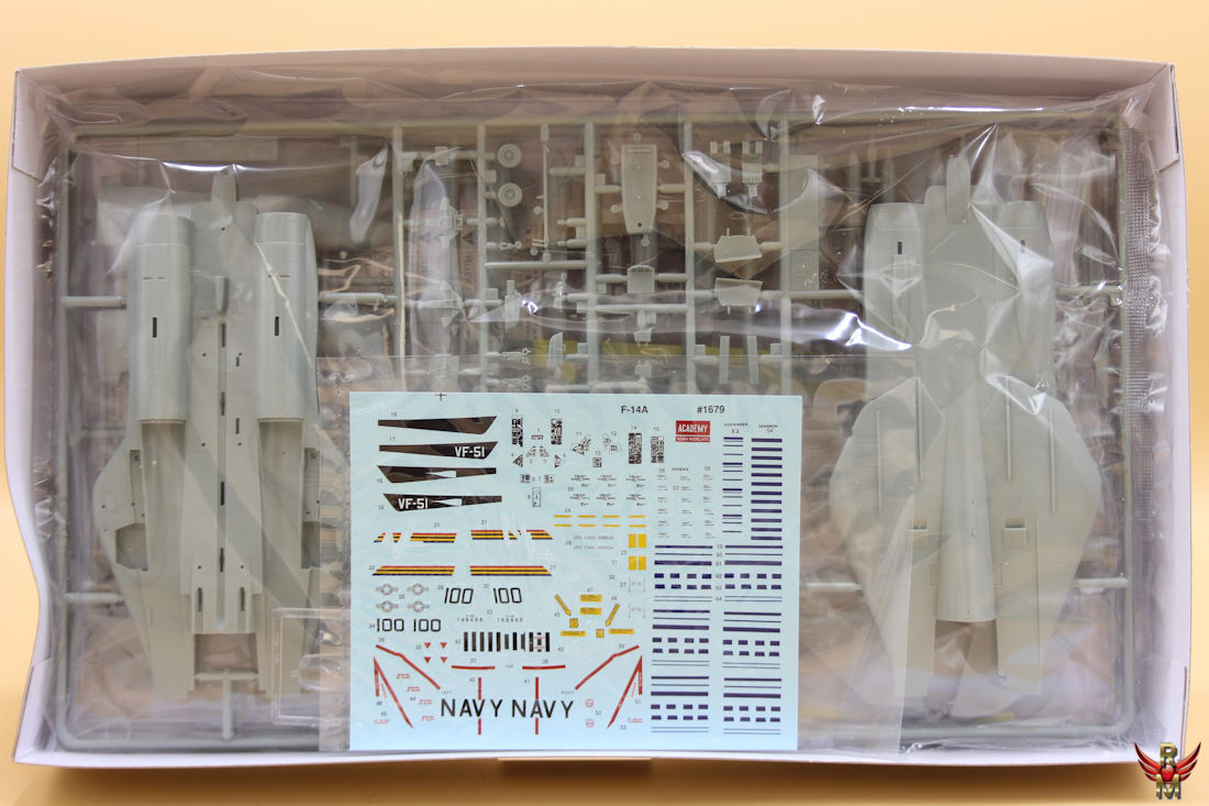 Academy 1/72 USN F-14A