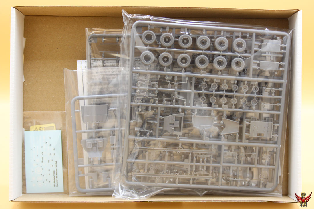 IBG Models 1/72 Diamond T 969 Wrecker Softcab