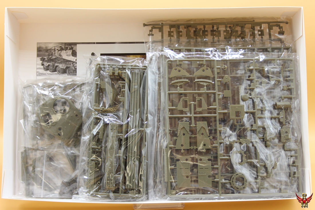 AFV Club 1/35 Churchill AVRE with Snake Launcher