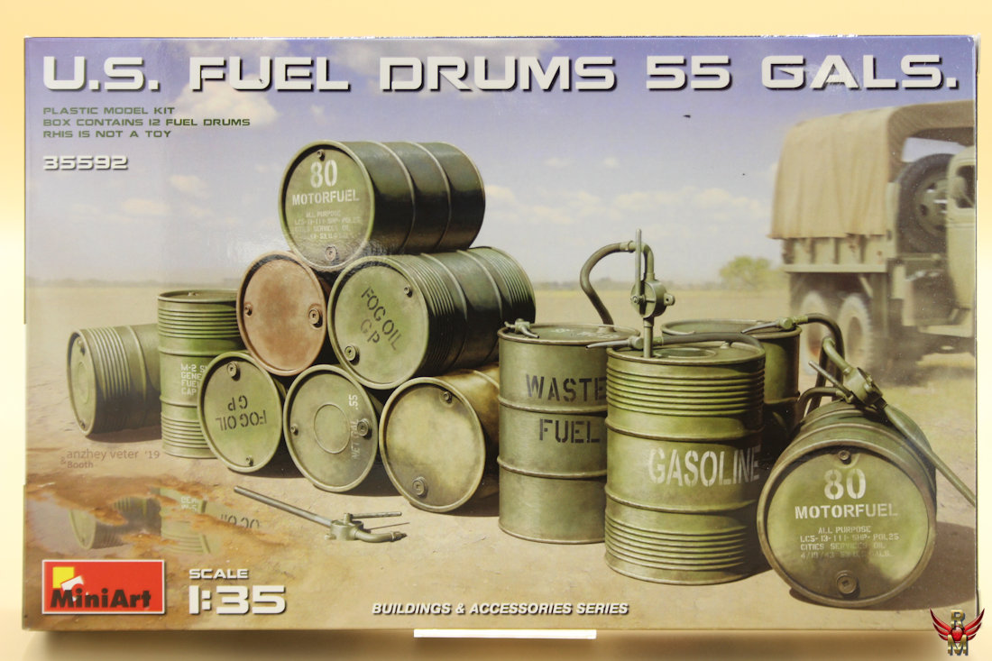 MiniArt 1/35 US Fuel Drums 55 gals.