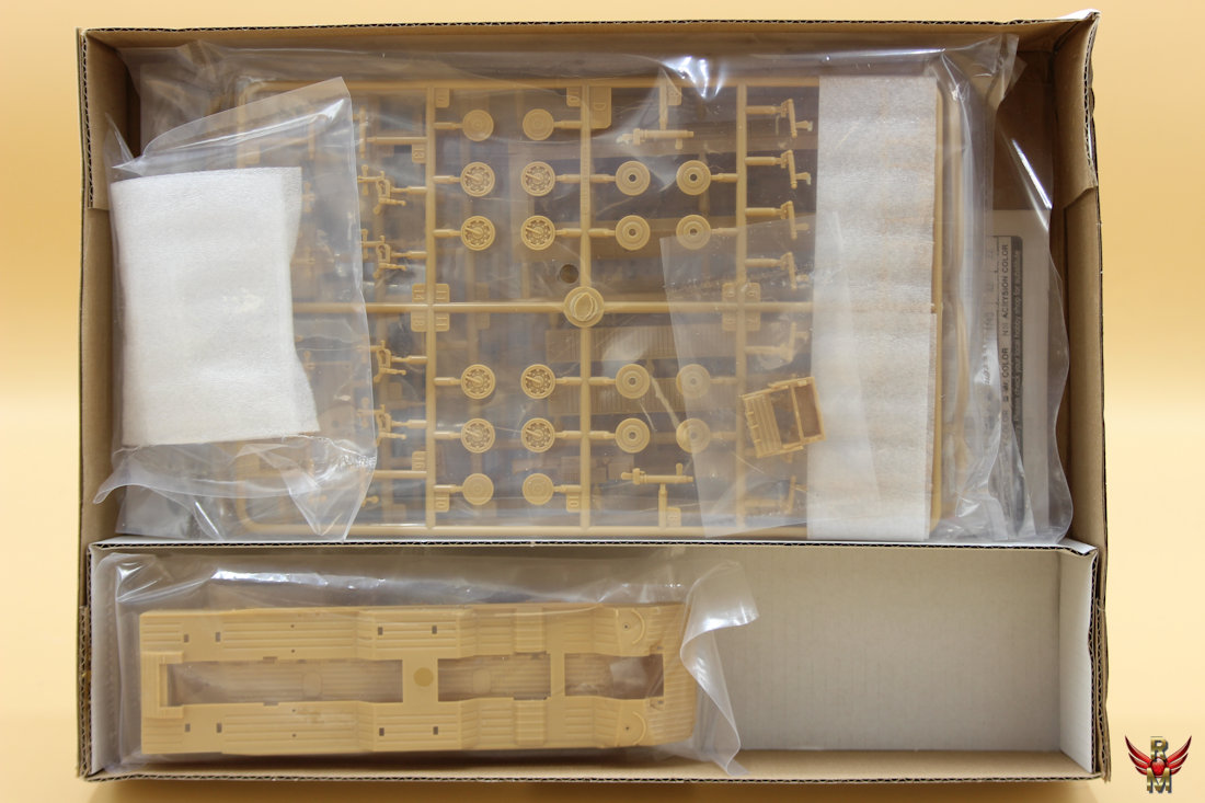 HobbyBoss 1/72 Soviet 9K714 OKA SS-23 Spider