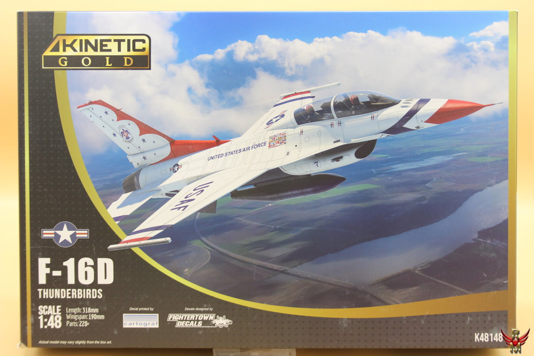 Kinetic 1/48 F-16D Thunderbirds GOLD